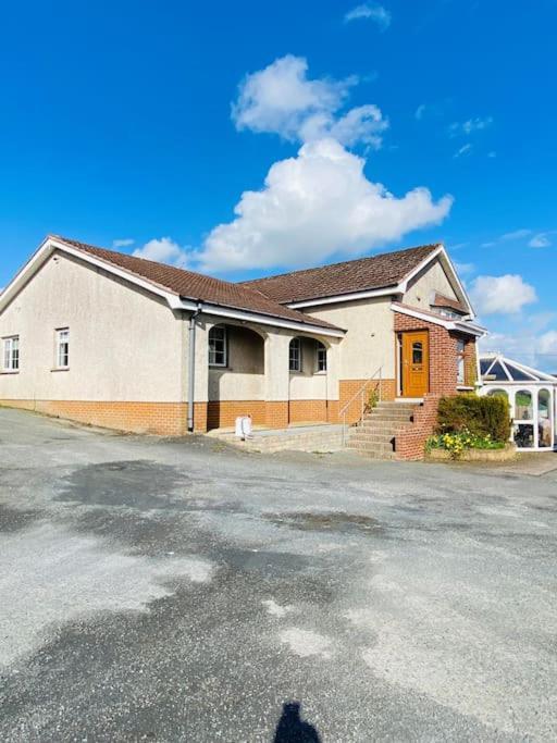 Valley Lodge 3 Bedroom Retreat In Craigantlet Hills بلفاست المظهر الخارجي الصورة